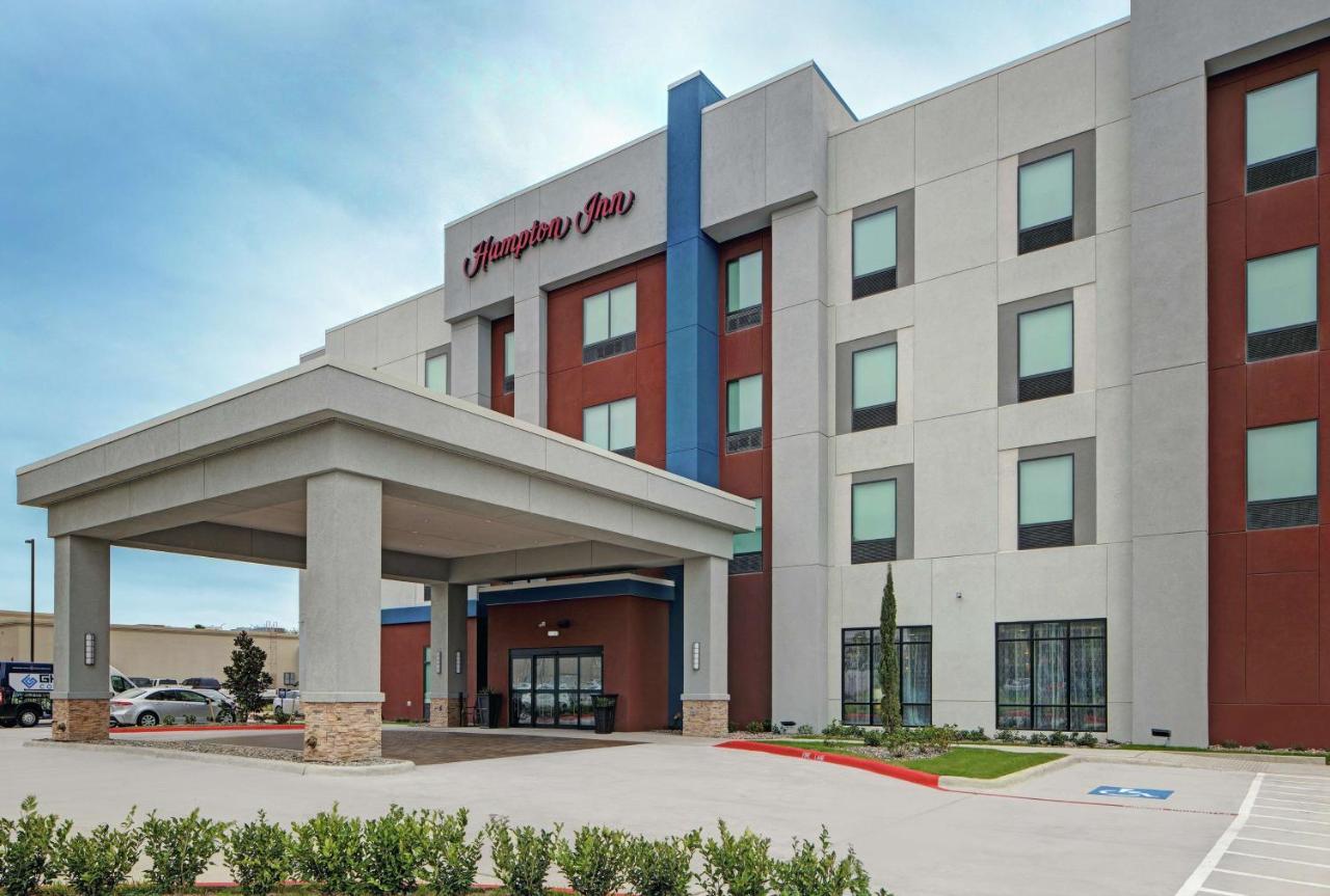 Hampton Inn Уэслако Экстерьер фото